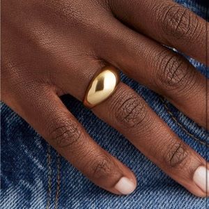 Mejuri Gold Dome Ring Size 8